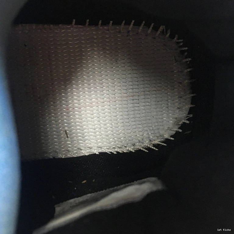 BQ9043-005 4 Rush - Black (GS) Violet Retro Jordan 1102